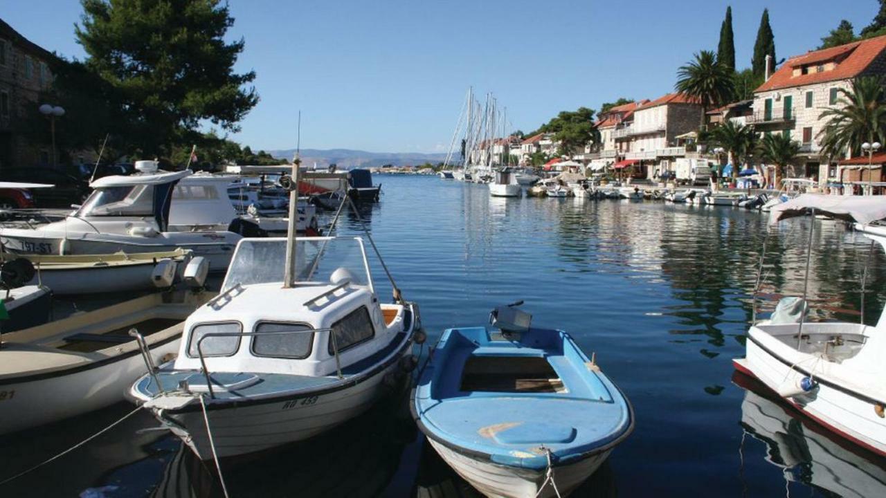Schoenes Ferienhaus Direkt Am Meer Stomorska Buitenkant foto